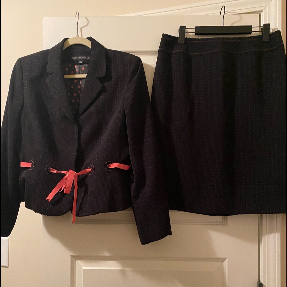 Nipon Boutique dress suit black with pink polka dots size 10.
